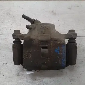 Akciós ár MITSUBISHI SPACE RUNNER Jobb első féknyereg munkahengerrel bontott alkatrész