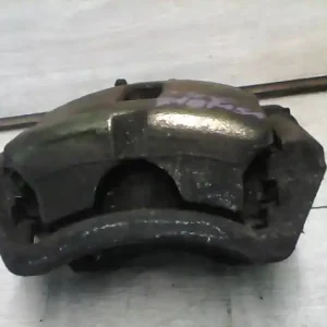 Azonnal elérhető NISSAN ALMERA TINO Jobb első féknyereg munkahengerrel bontott alkatrész