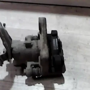 Alacsony ár NISSAN ALMERA TINO Jobb hátsó féknyereg munkahengerrel bontott alkatrész