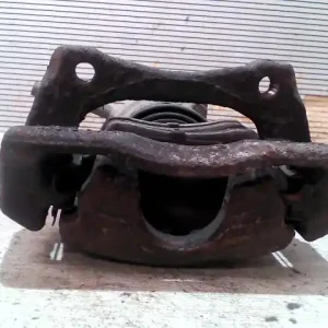 NISSAN MICRA K12 2002-2010 Bal első féknyereg munkahengerrel bontott alkatrész Akció