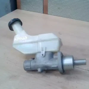 Rendeld meg most NISSAN MICRA K12 2002-2010 Főfékhenger tartállyal, 1.2i bontott alkatrész