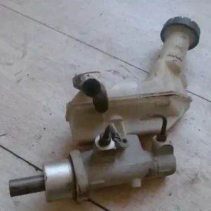 Kedvezmény NISSAN MICRA K12 2002-2010 Főfékhenger 1,2 b bontott alkatrész