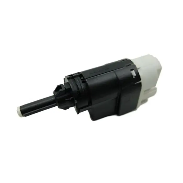 Árcsökkenés Dacia Sandero II új utángyártott féklámpa kapcsoló 4 pólusú csatlakozóval 2012-től